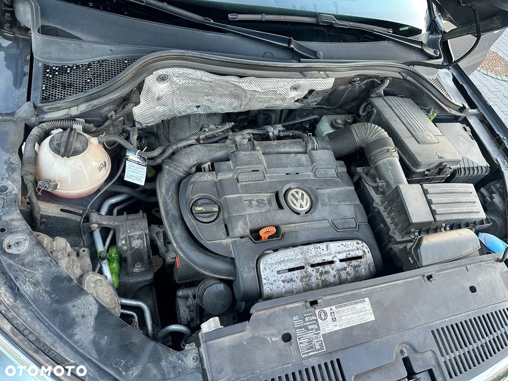 Volkswagen Tiguan - 5