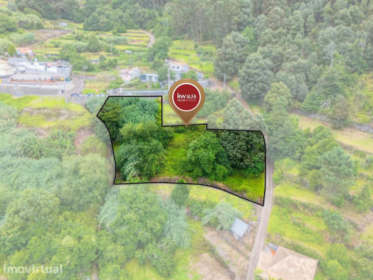 Terreno 1300,23m2 | Arco da Calheta | Construção - Grande imagem: 2/22