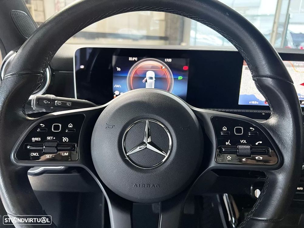 Mercedes-Benz A 180 - 18