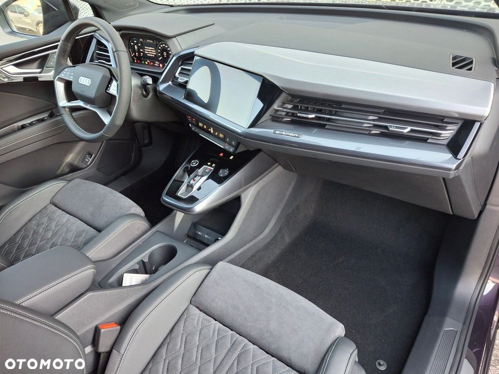 Audi Q4 e-tron - 17