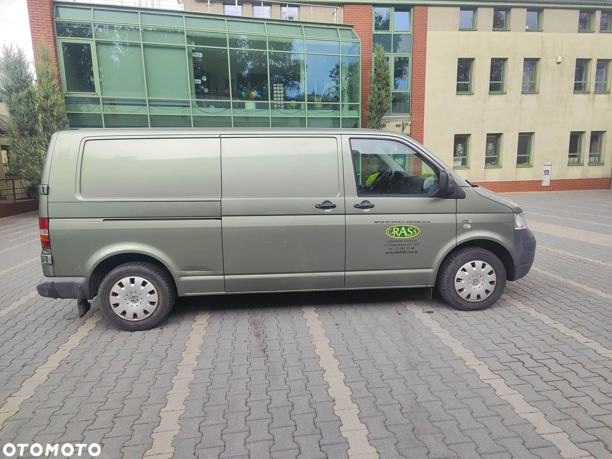 Volkswagen Transporter T5 TDI L2H1 - 1