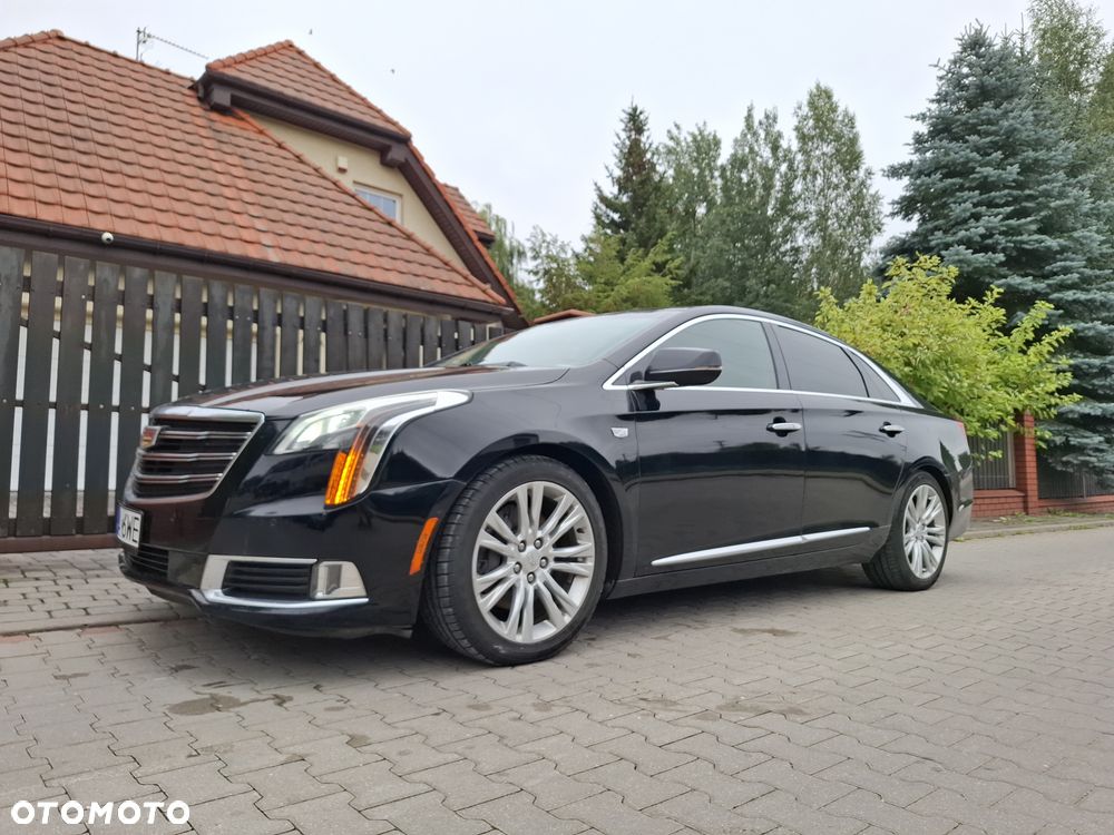 Cadillac XTS - 16