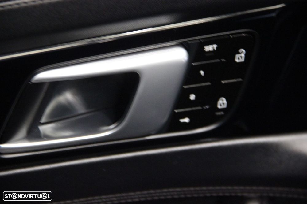 Porsche Panamera Sport Turismo 4 E-Hybrid Platinum Edition - 11