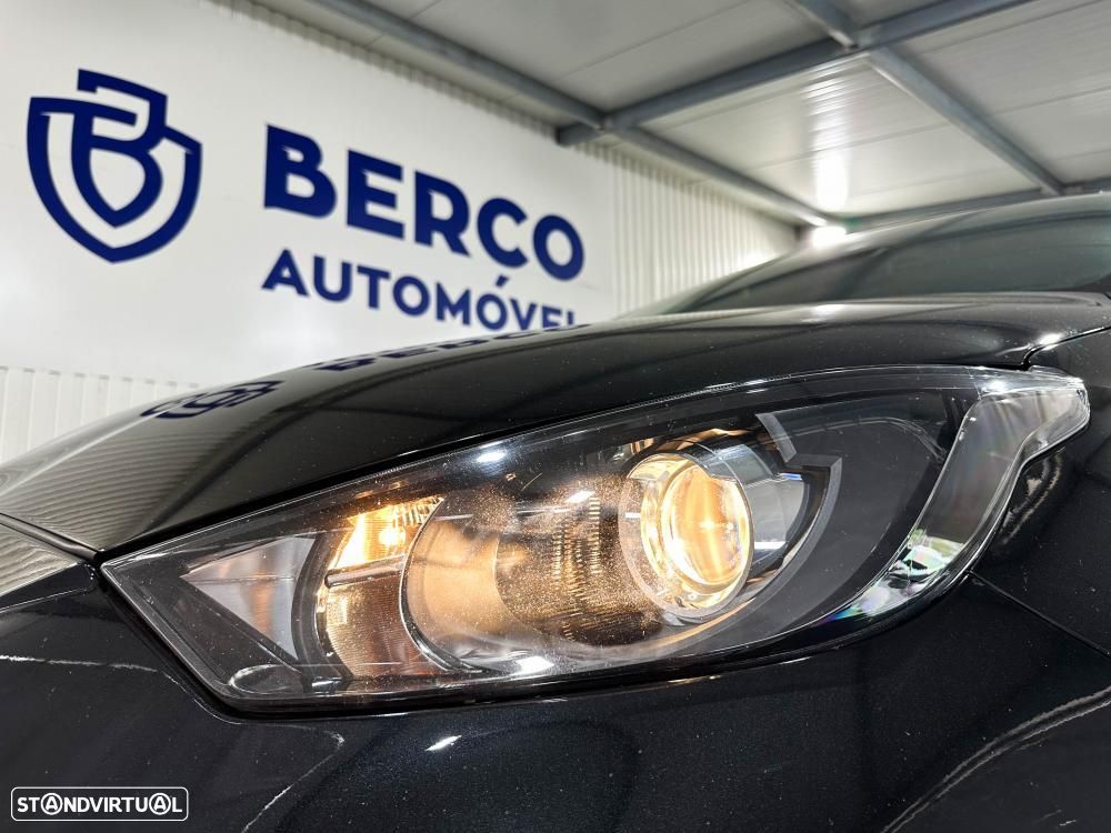 Toyota Yaris 1.5 HDF Premier Edition - 14