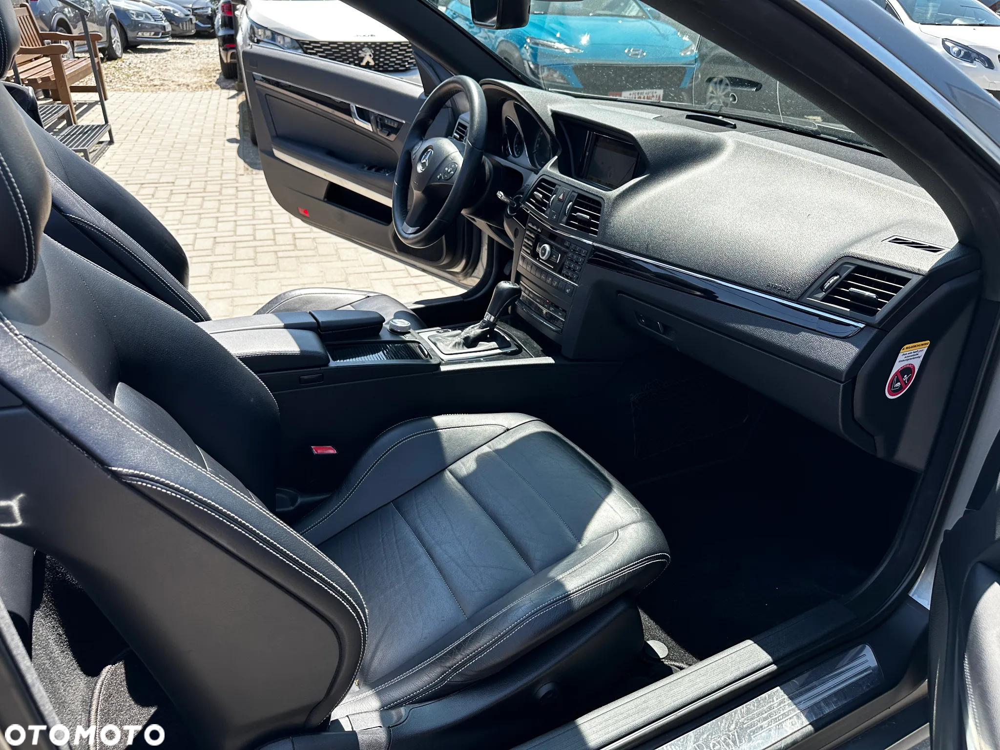 Mercedes-Benz Klasa E - 23
