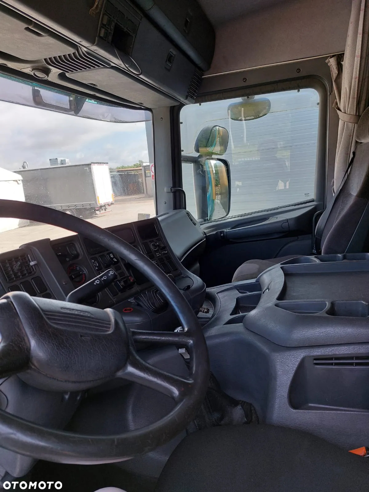 Scania 94310 - 8