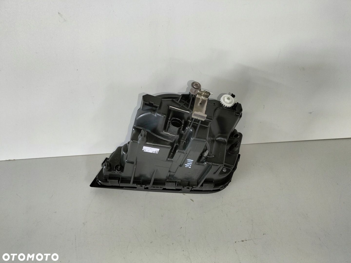 Halogen lampa prawy VOLVO FH3 FM 08- - 6