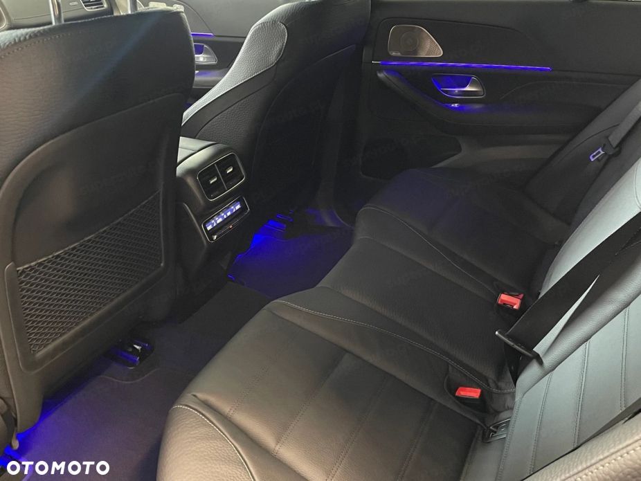 Mercedes-Benz GLE 300 d mHEV 4-Matic AMG Line - 12