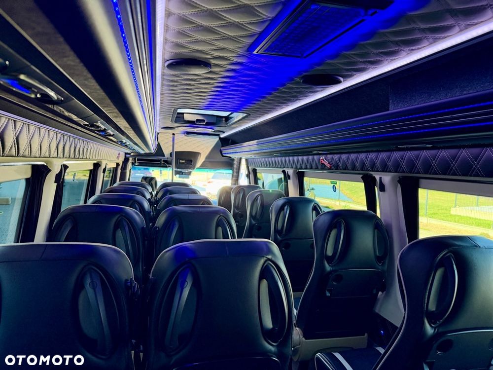 Mercedes-Benz Sprinter 519 24 miejsca 3.0 V6 automat turystyczny - 30