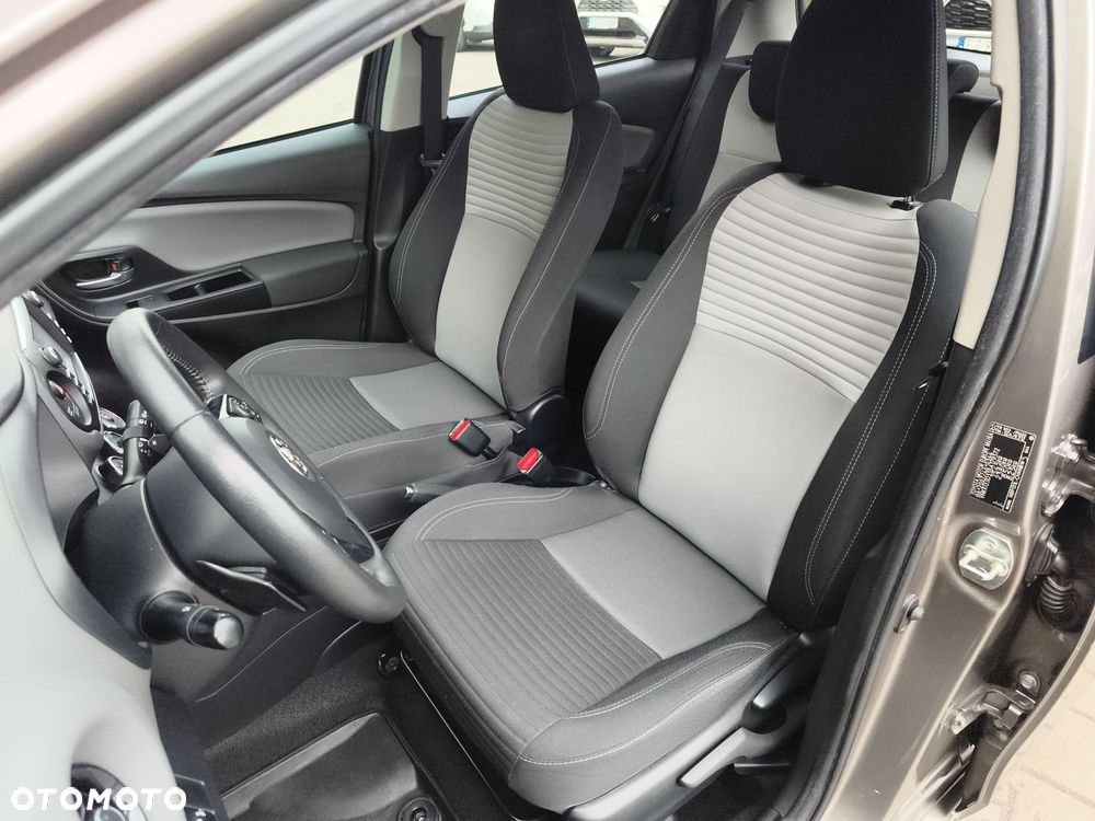 Toyota Yaris 1.5 Premium CVT - 20