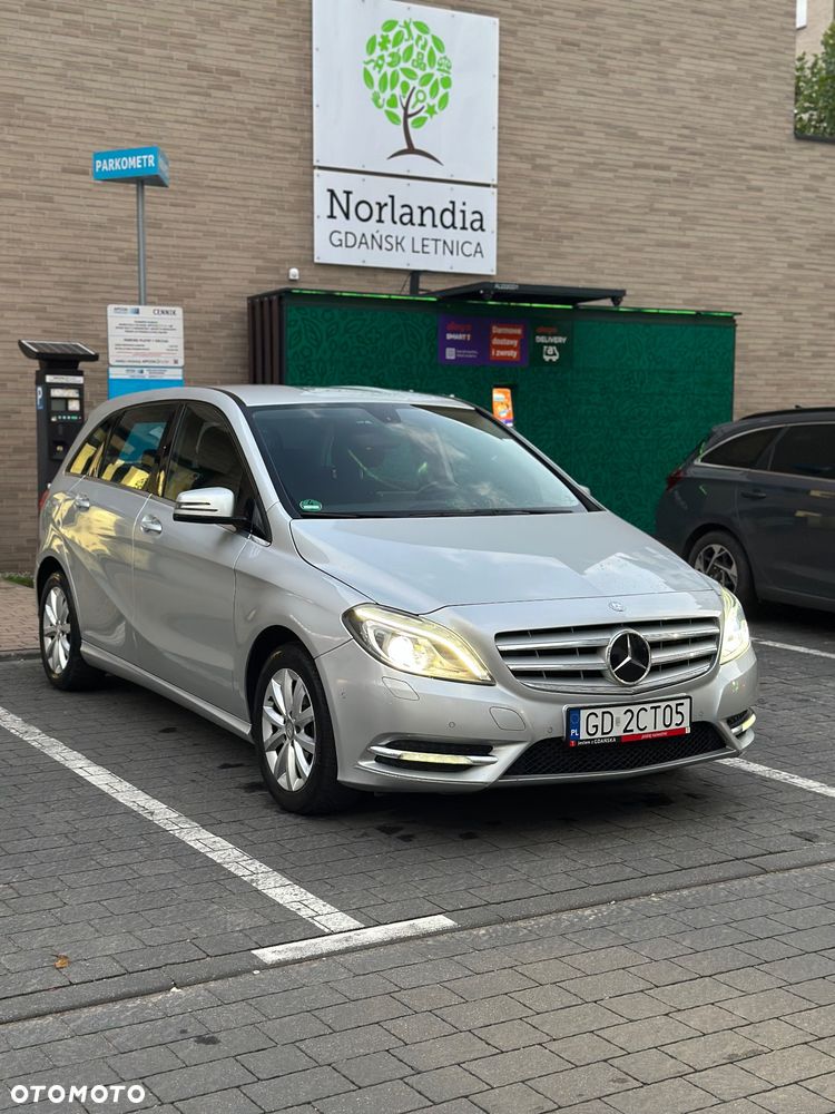 Mercedes-Benz Klasa B 180 CDI BlueEFFICIENCY Edition 1 - 29