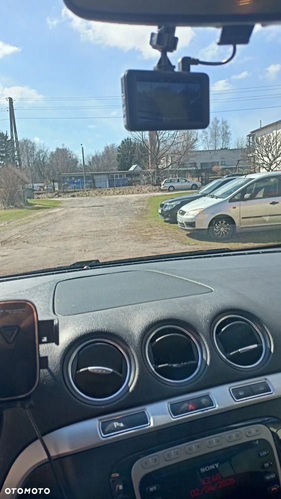 Ford S-Max - 8
