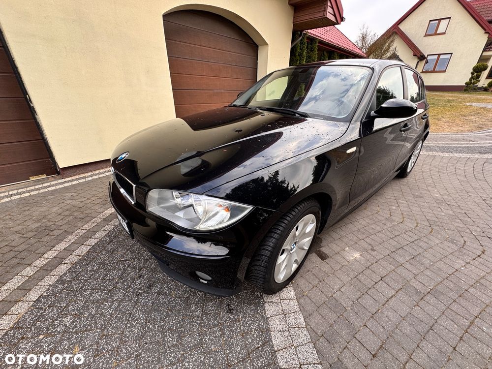 BMW Seria 1 118d DPF - 1