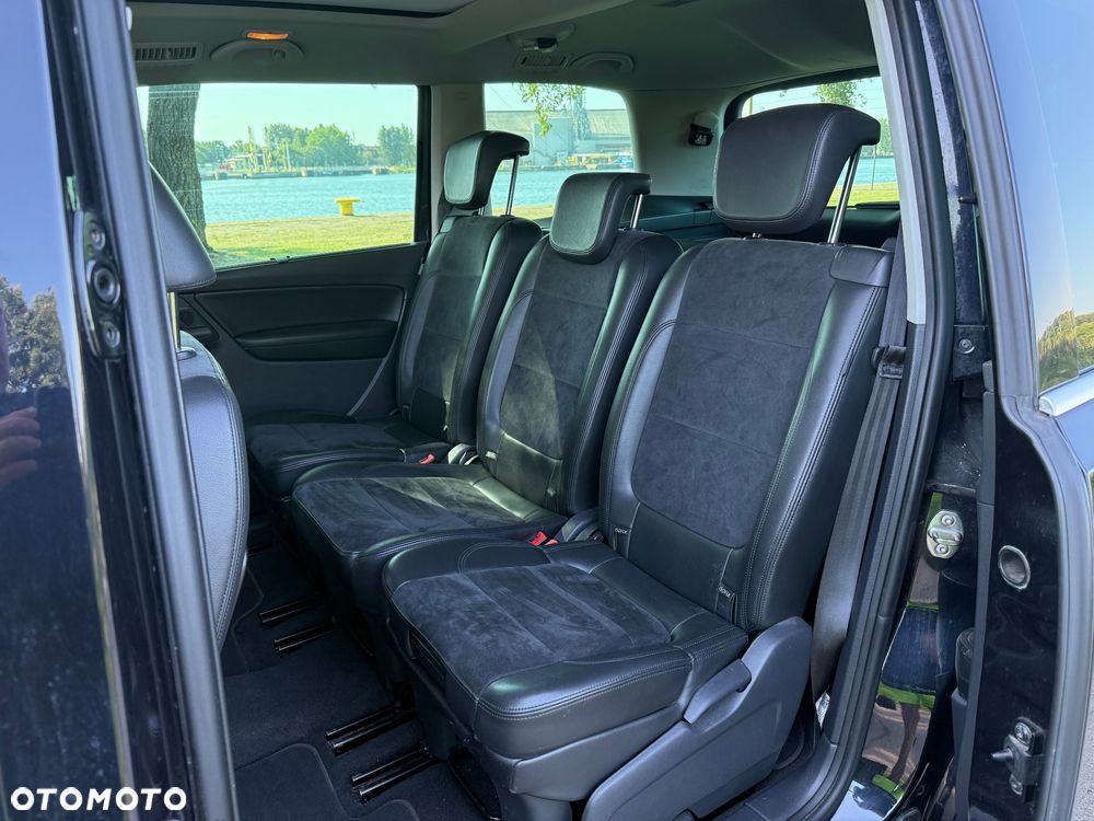 Volkswagen Sharan 2.0 TSI Highline DSG - 11
