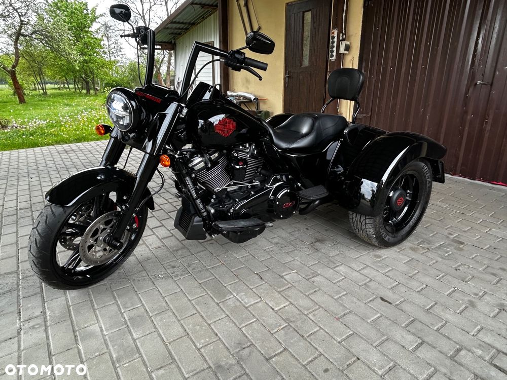 Harley-Davidson Trike Freewheeler - 4