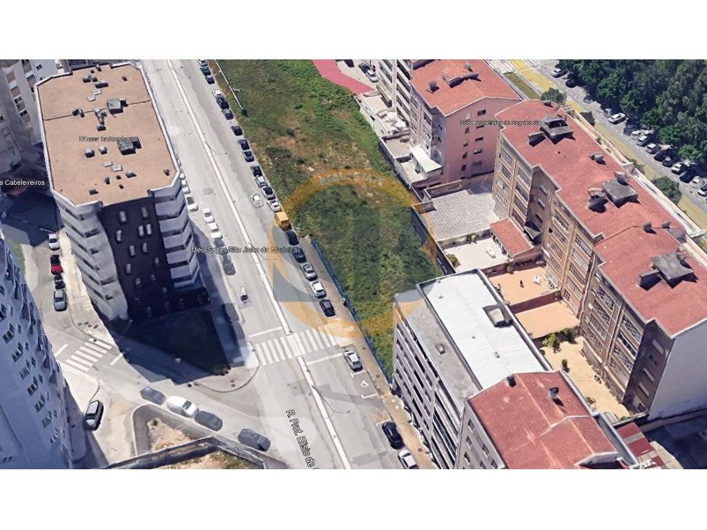 Terreno Construção em altura em São João da Madeira - Grande imagem: 3/7