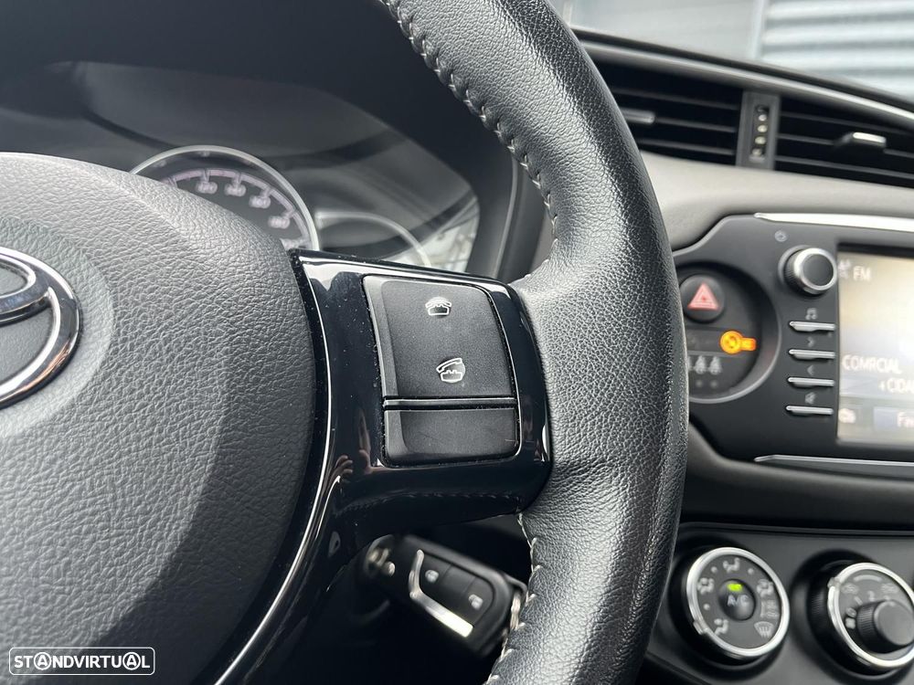 Toyota Yaris 1.0 VVT-i Comfort+P.Style - 16