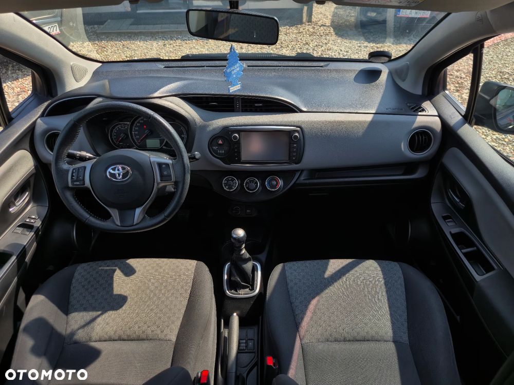 Toyota Yaris 1.33 Selection Vibe - 21
