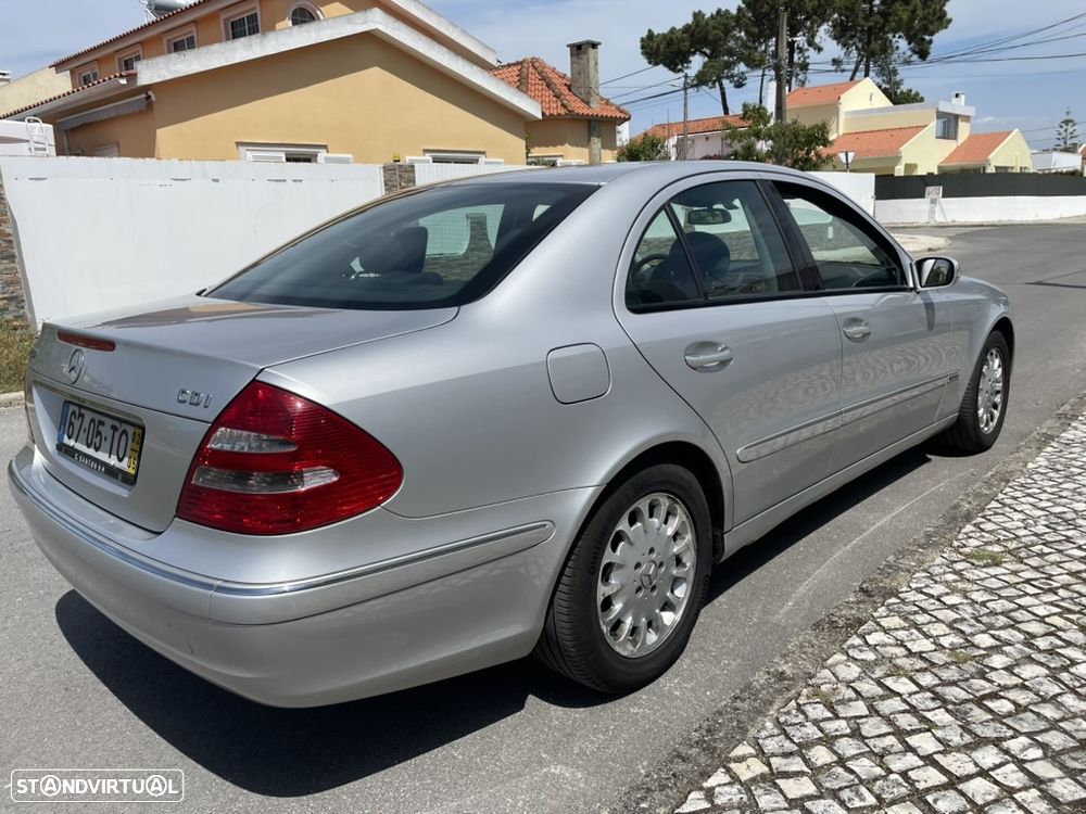 Mercedes-Benz E 220 CDI Elegance Aut. - 12