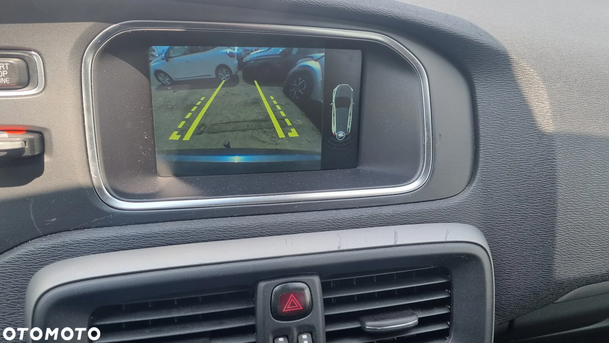 Volvo V40 D2 Kinetic - 37