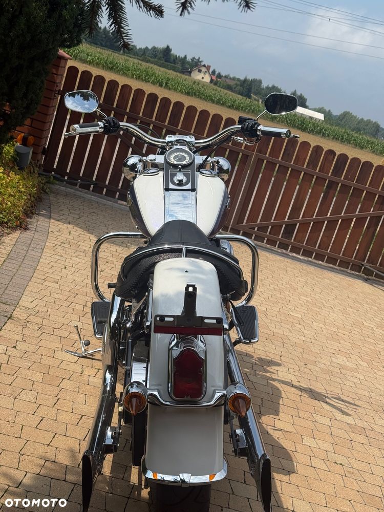 Harley-Davidson Softail Deluxe - 5