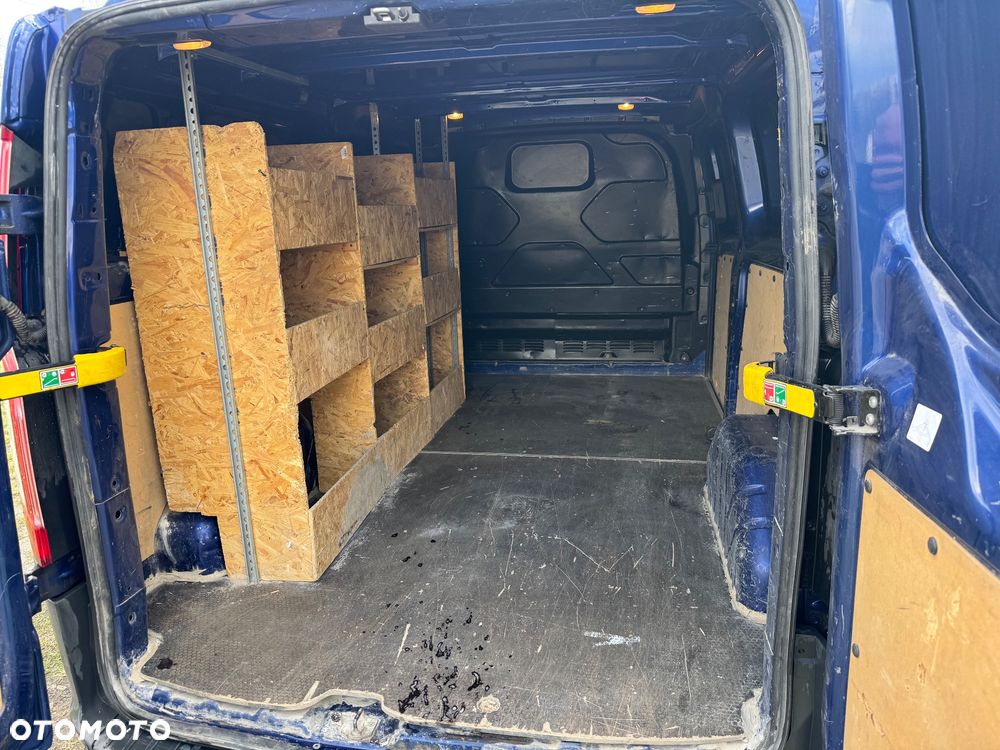Ford Transit Custom - 9