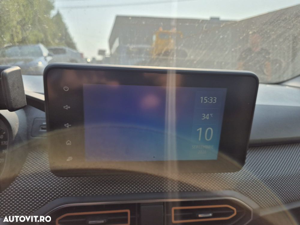 Dacia Sandero ECO-G 100 MT6 Comfort - 27