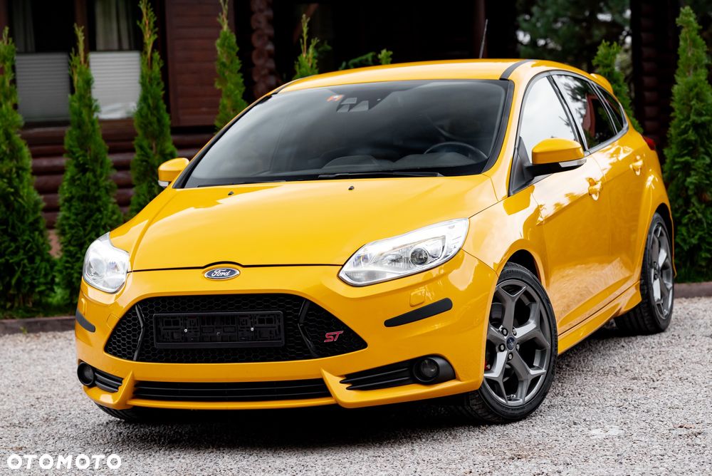 Ford Focus 2.0 EcoBoost ST - 1