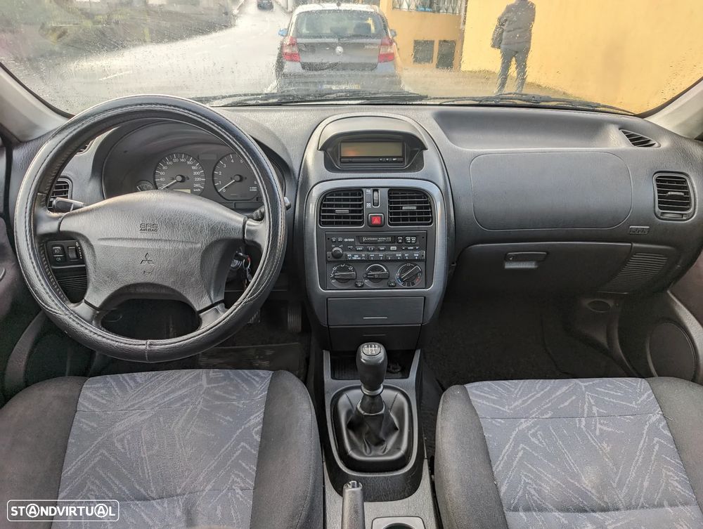 Mitsubishi Carisma SD 1.6 Avance - 6