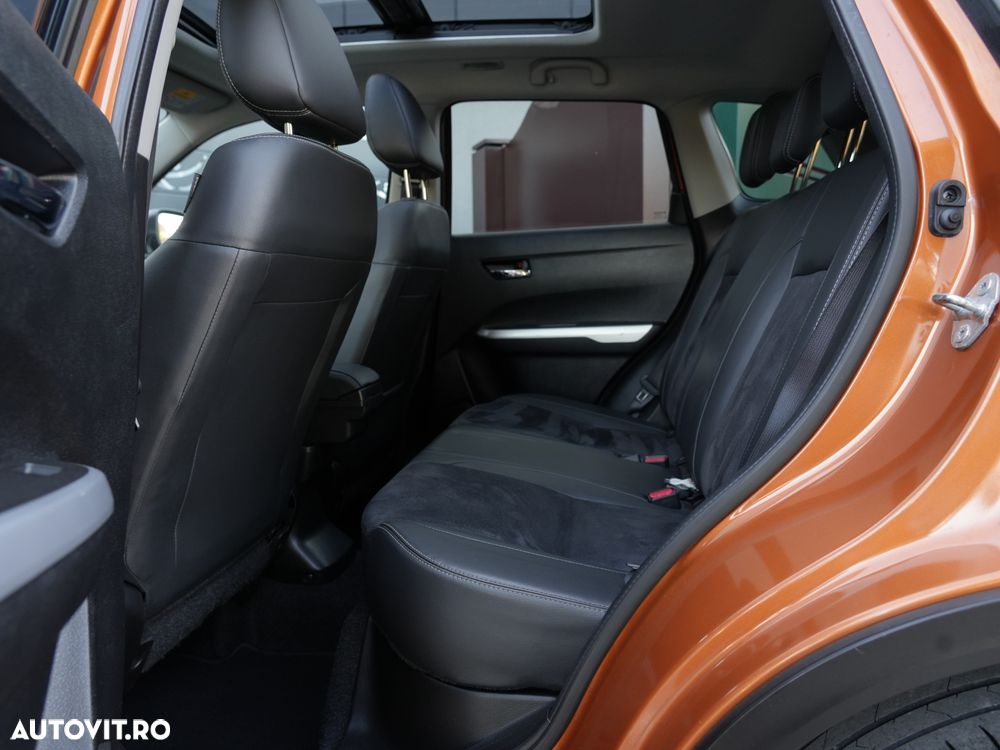 Suzuki Vitara 1.6 DDIS 4X4 Luxus - 25