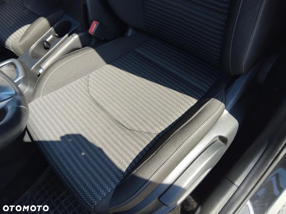 Kia XCeed 1.5 T-GDI M DCT - 23