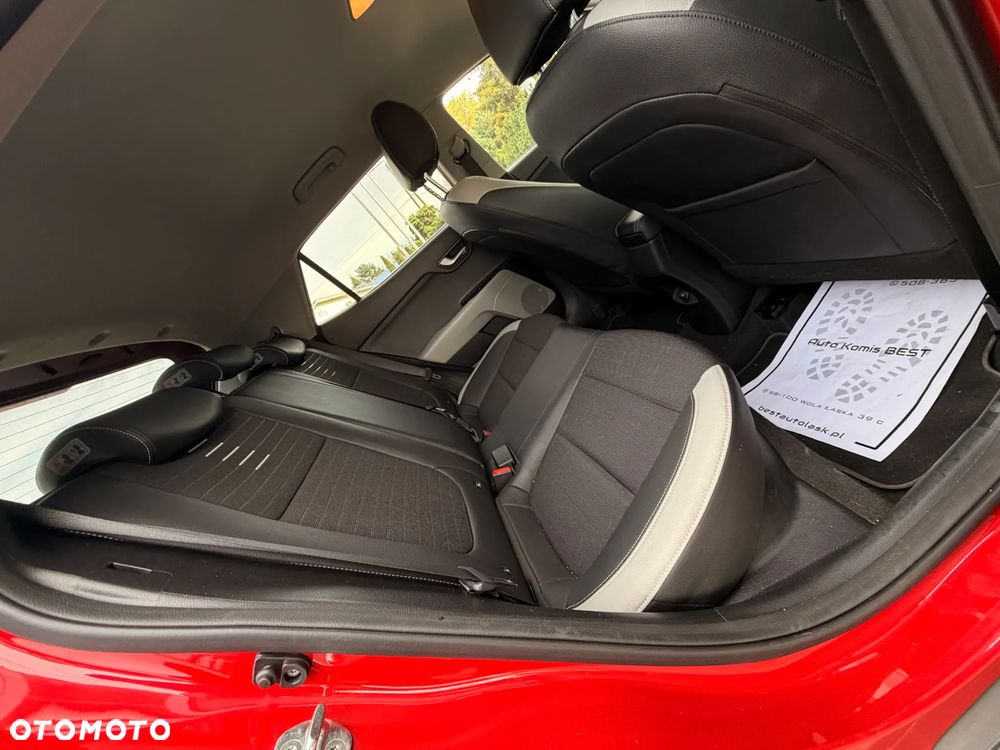 Kia Stonic - 13