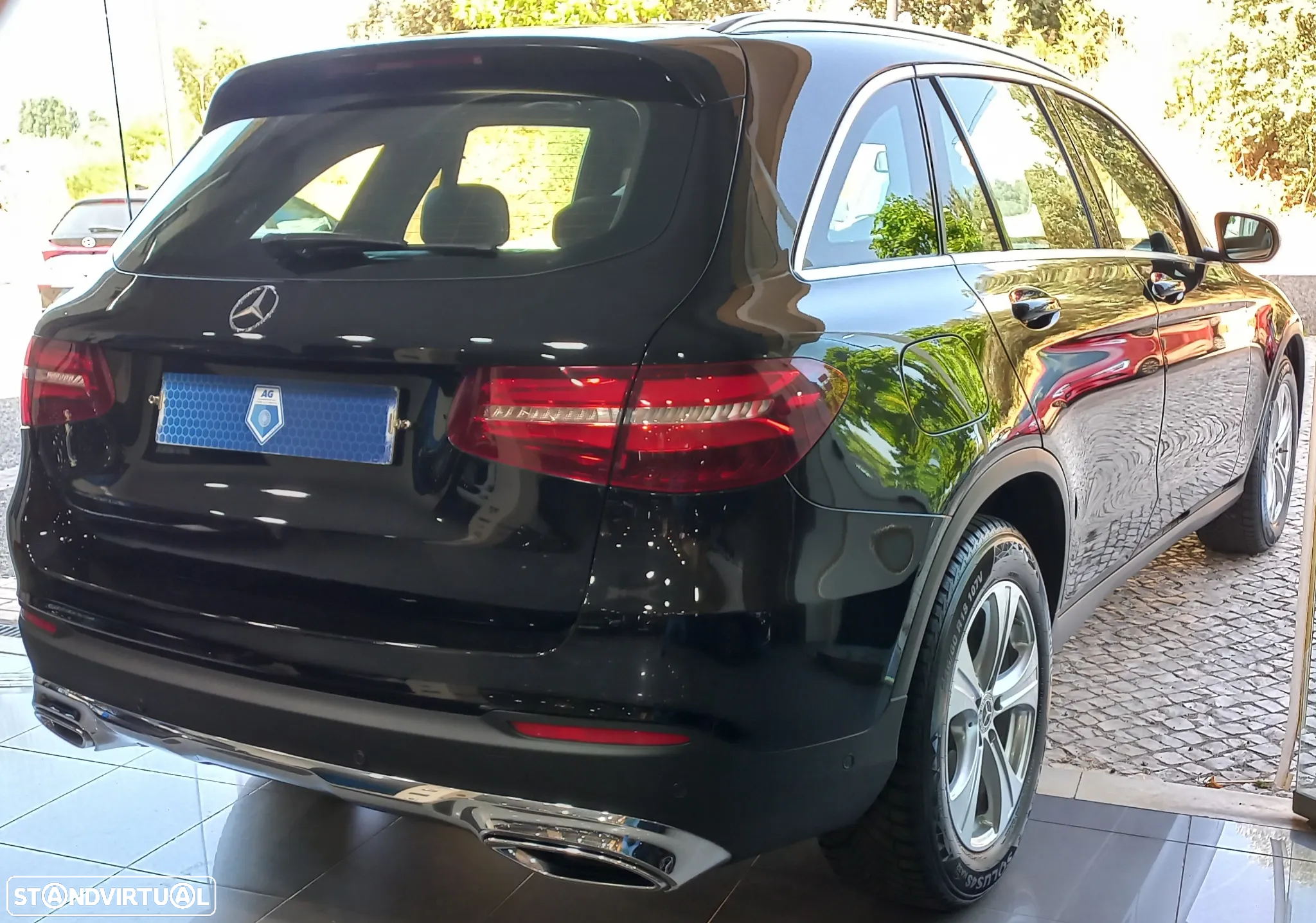Mercedes-Benz GLC 220 d 4Matic 9G-TRONIC Edition 1 - 4
