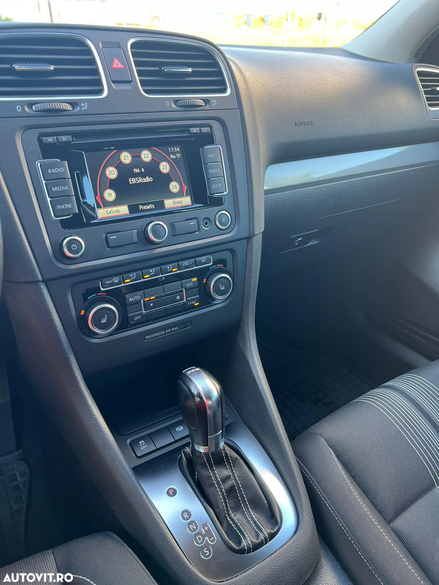 Volkswagen Golf 1.2 TSI DSG Comfortline - 5