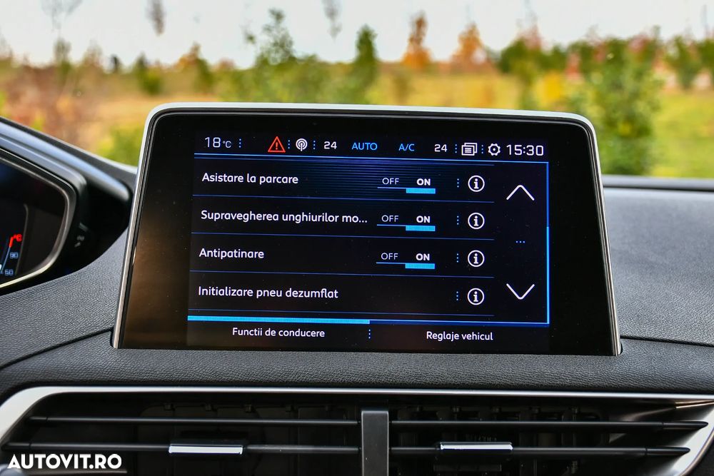 Peugeot 5008 2.0 BlueHDI s&s EAT8 GT - 24