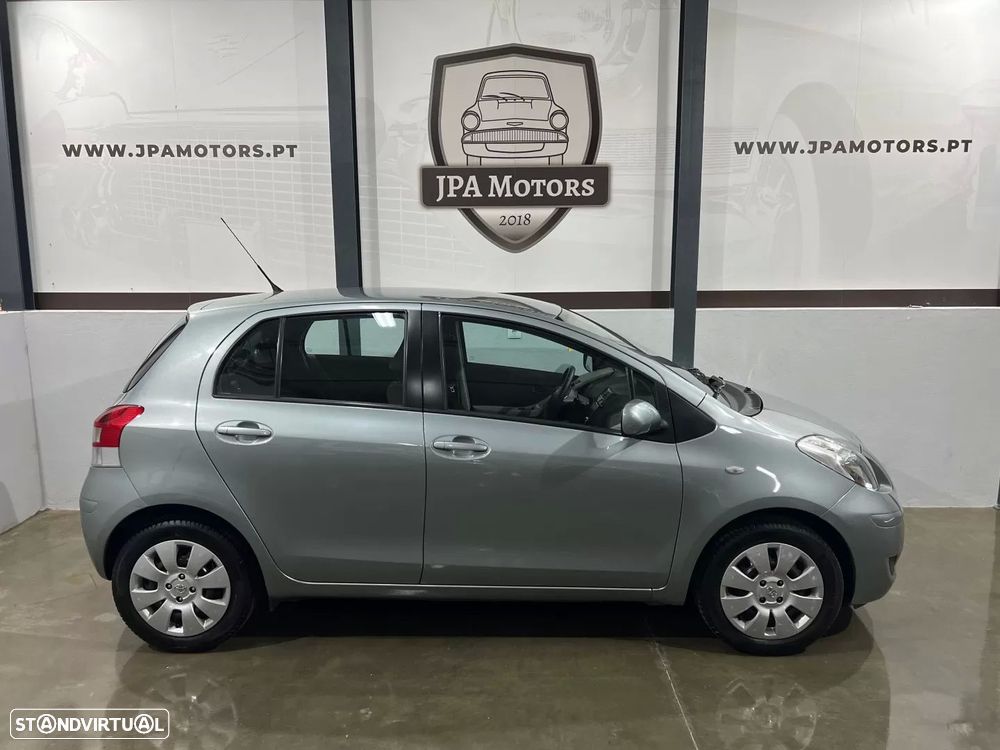 Toyota Yaris 1.0 VVT-i AC - 3