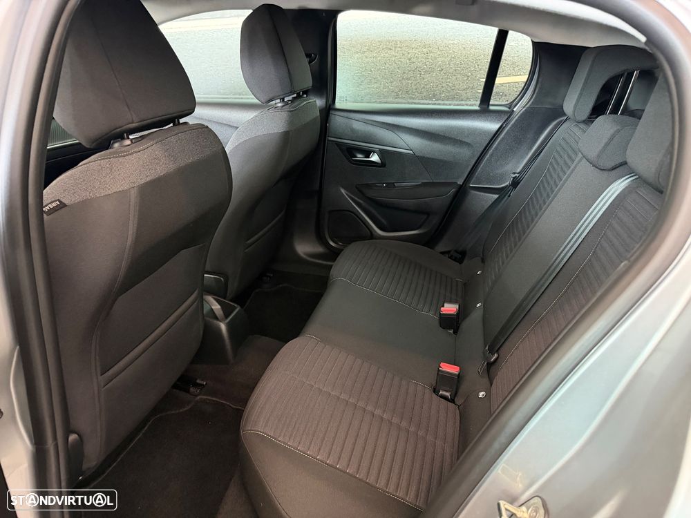 Peugeot 208 1.2 PureTech Active Pack - 9