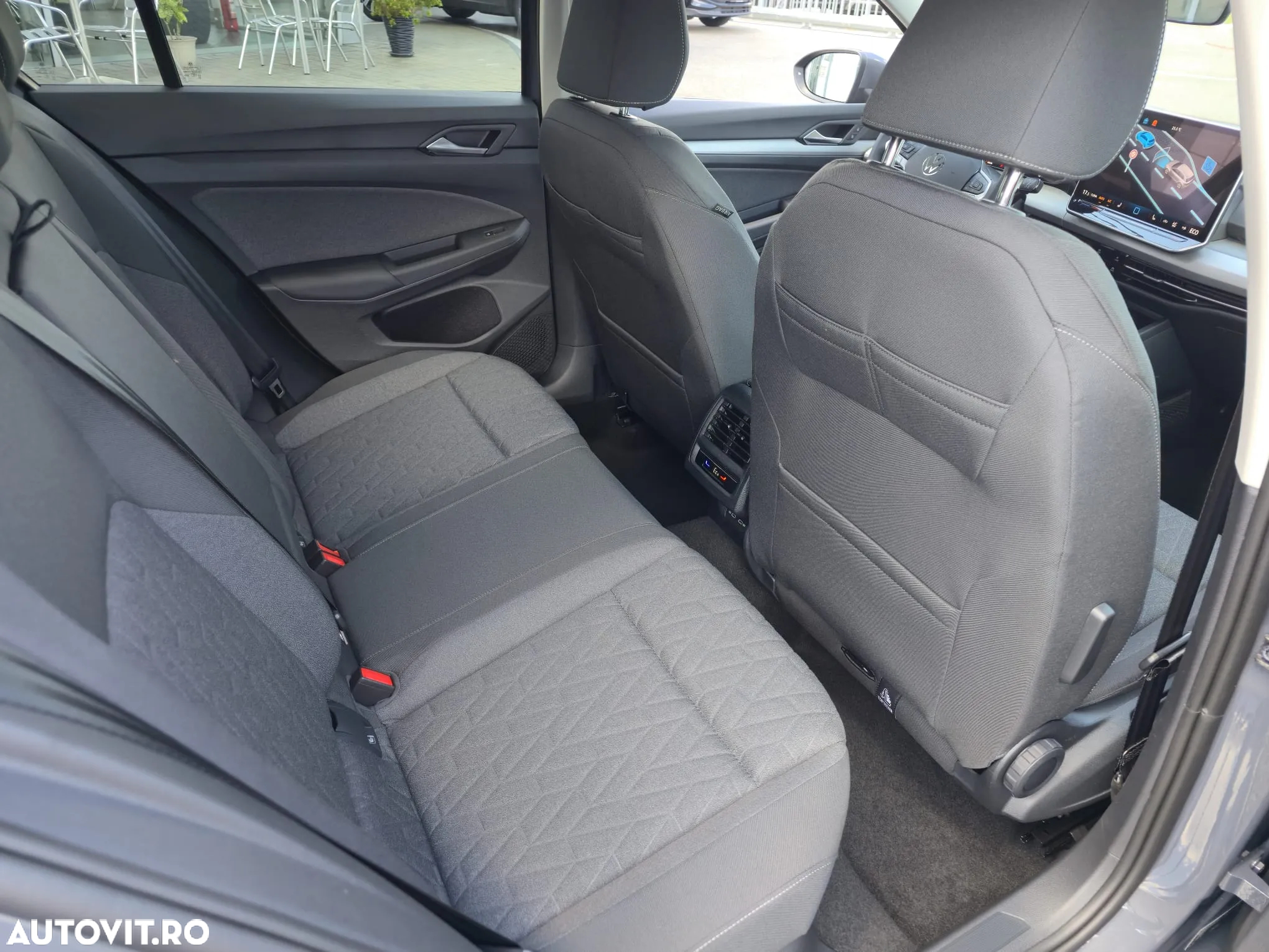 Volkswagen Golf 1.5 TSI eHybrid DSG PHEV Life - 17