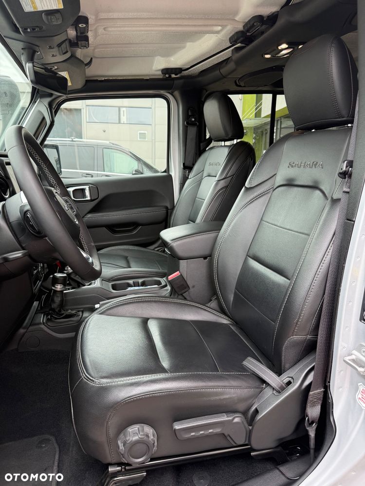 Jeep Wrangler 2.0 4xe Plug-In Hybrid Hardtop Sahara - 26