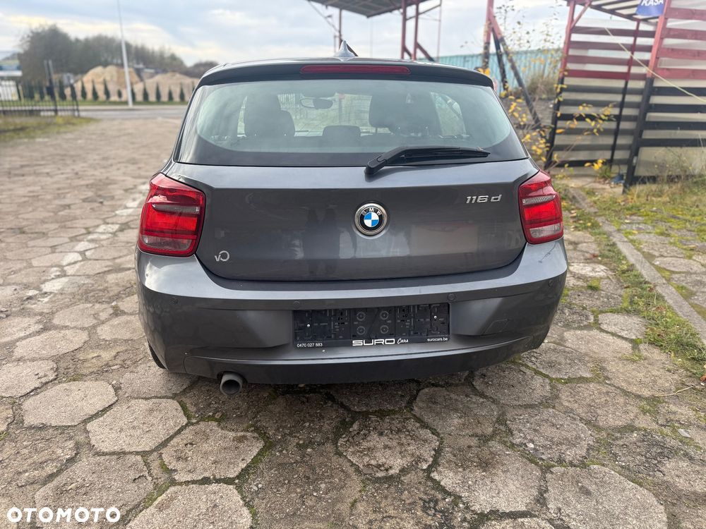 BMW Seria 1 116d EfficientDynamics - 11