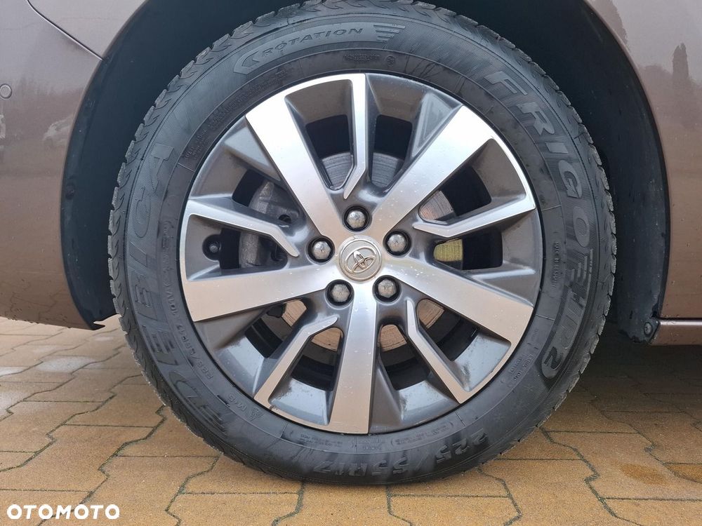 Toyota Proace Verso 2.0 D4-D Medium Family - 20