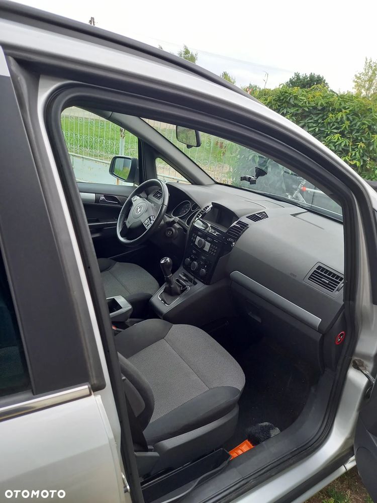 Opel Zafira 1.7 CDTI Enjoy EU5 - 11