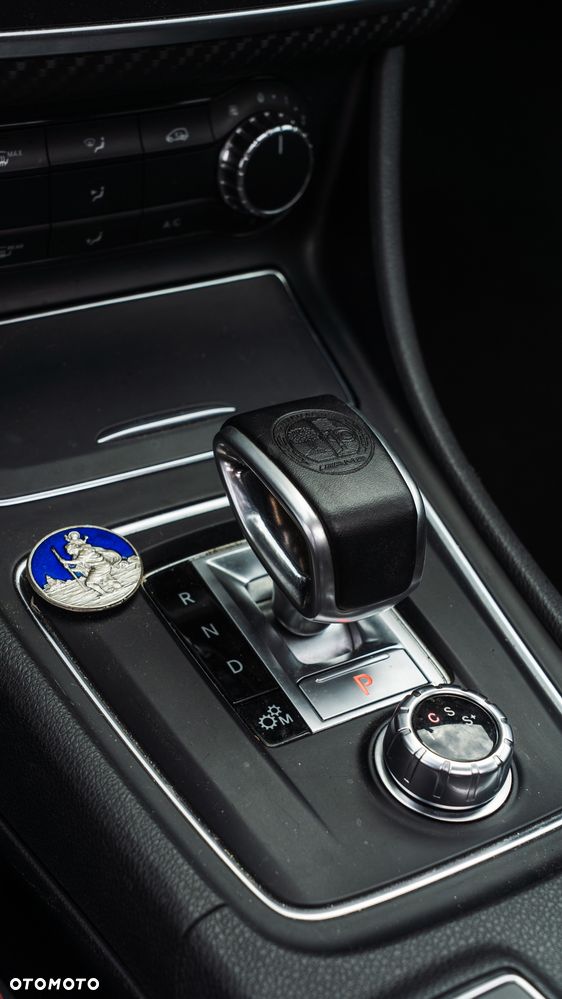 Mercedes-Benz Klasa A AMG 45 4-Matic - 17