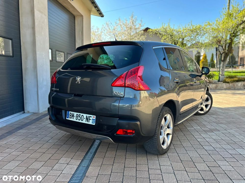 Peugeot 3008 HDi FAP 150 Allure - 10