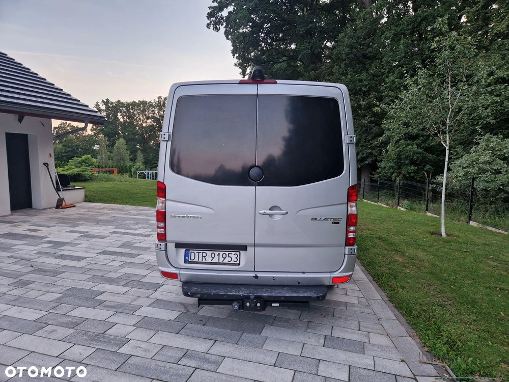 Mercedes-Benz Sprinter - 4