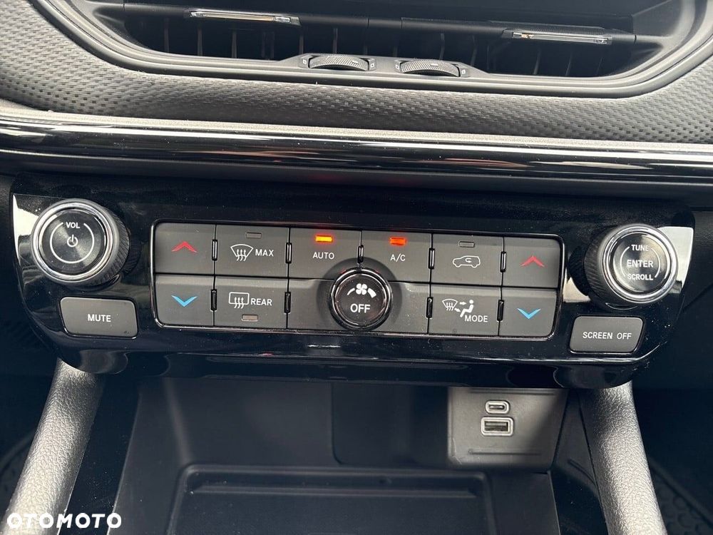 Jeep Compass - 16