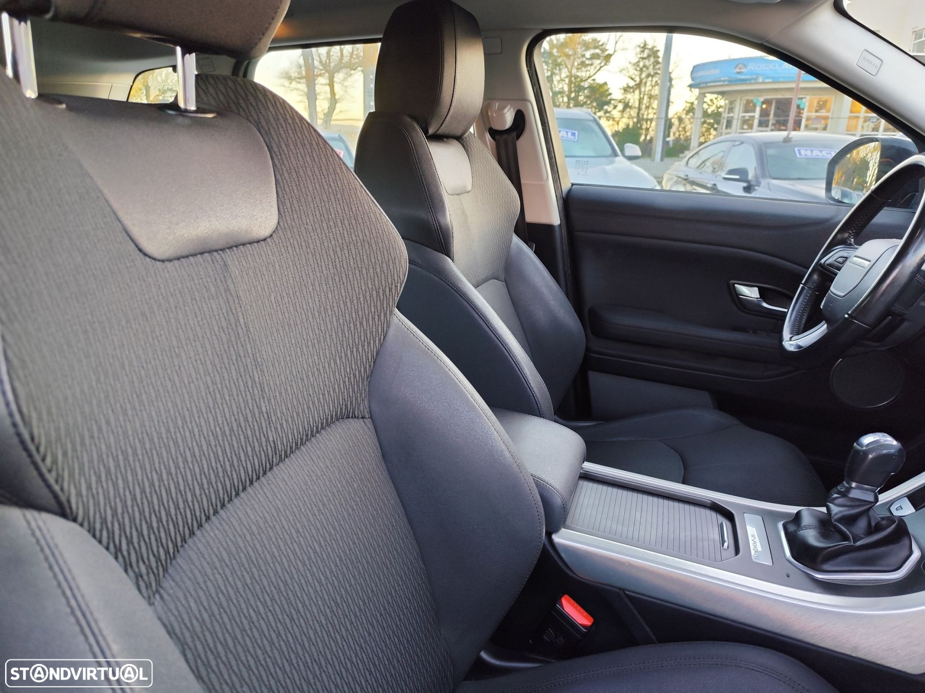 Land Rover Range Rover Evoque 2.0 TD4 Pure - 22