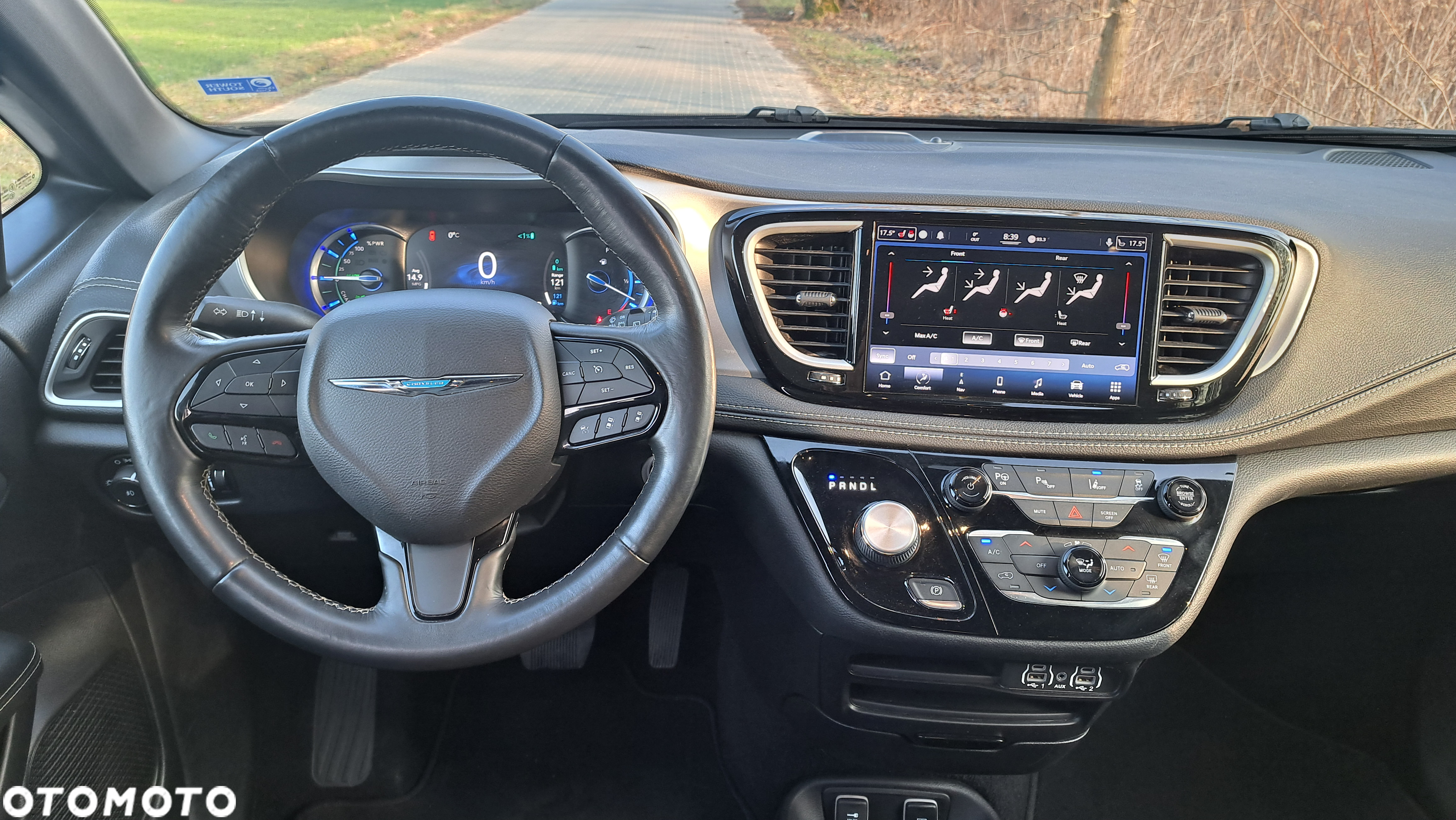 Chrysler Pacifica - 19