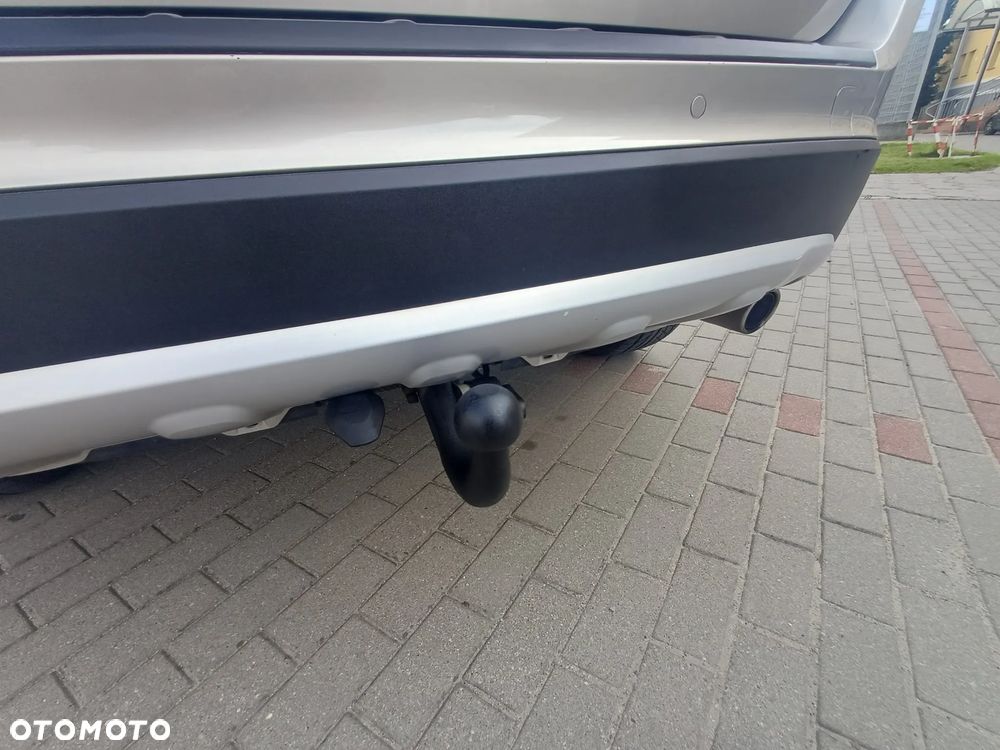 Volvo XC 60 2.4D AWD Momentum - 30