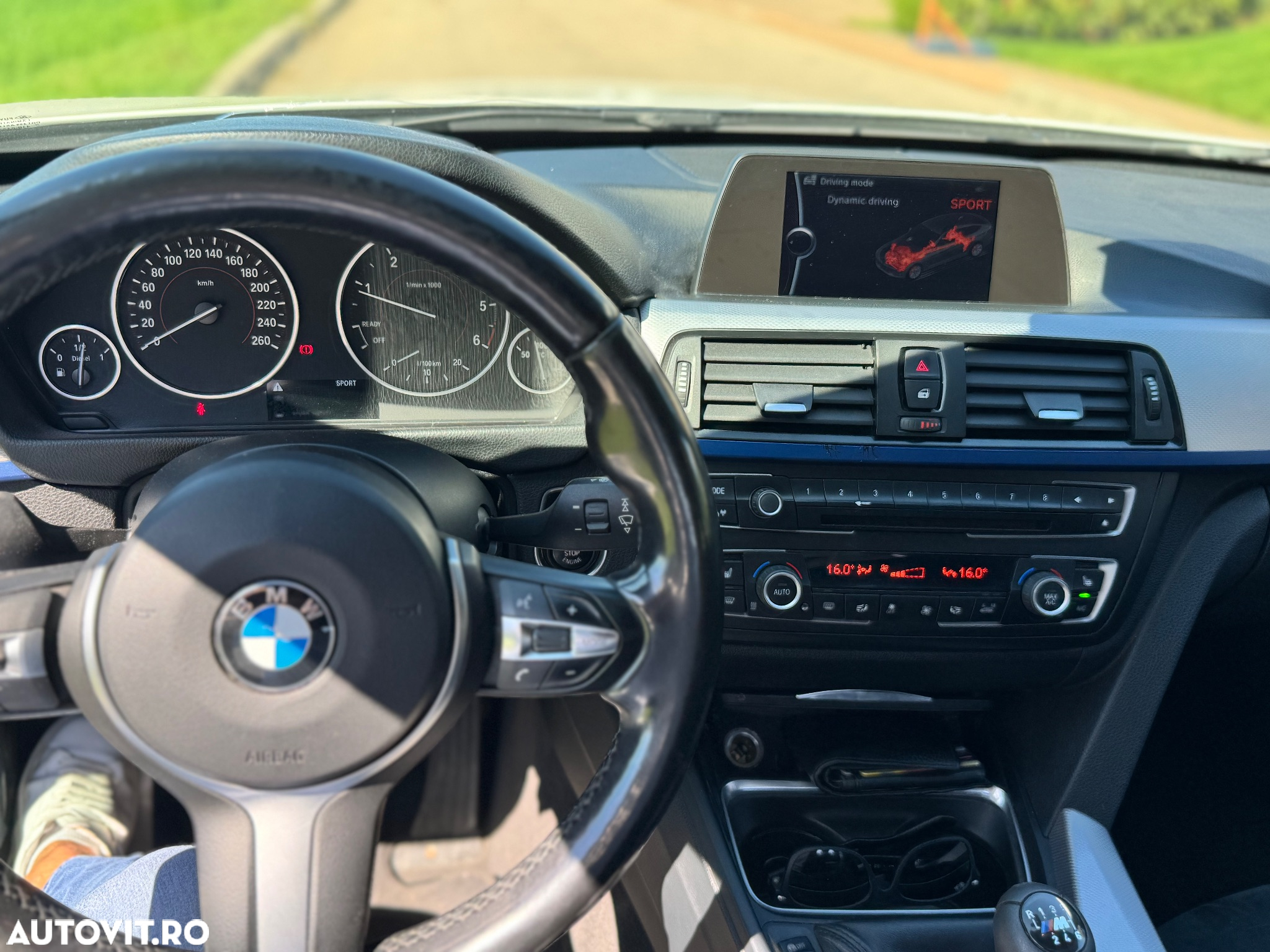 BMW Seria 3 320d - 21